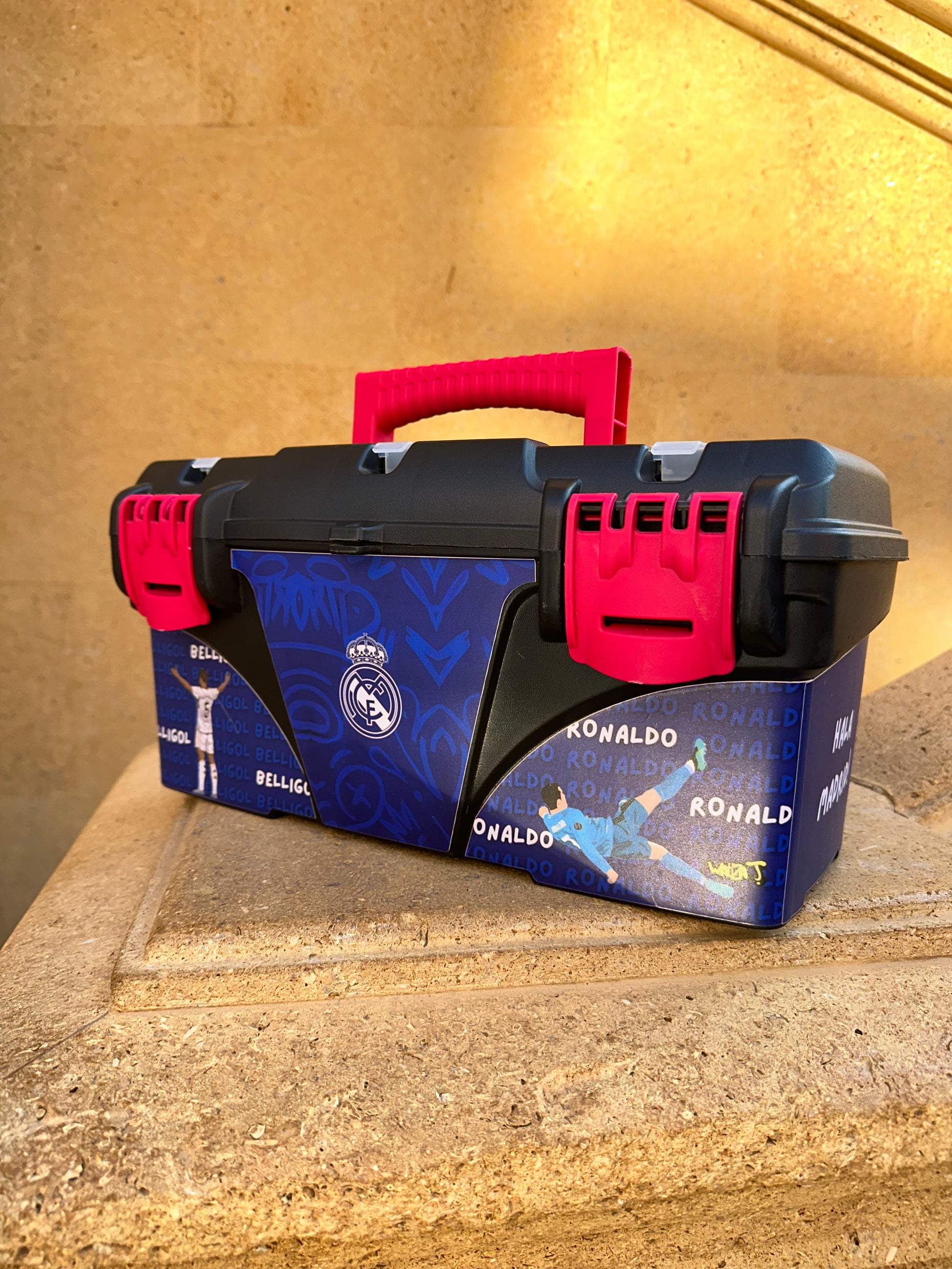 Real Madrid Toolbox Skin
