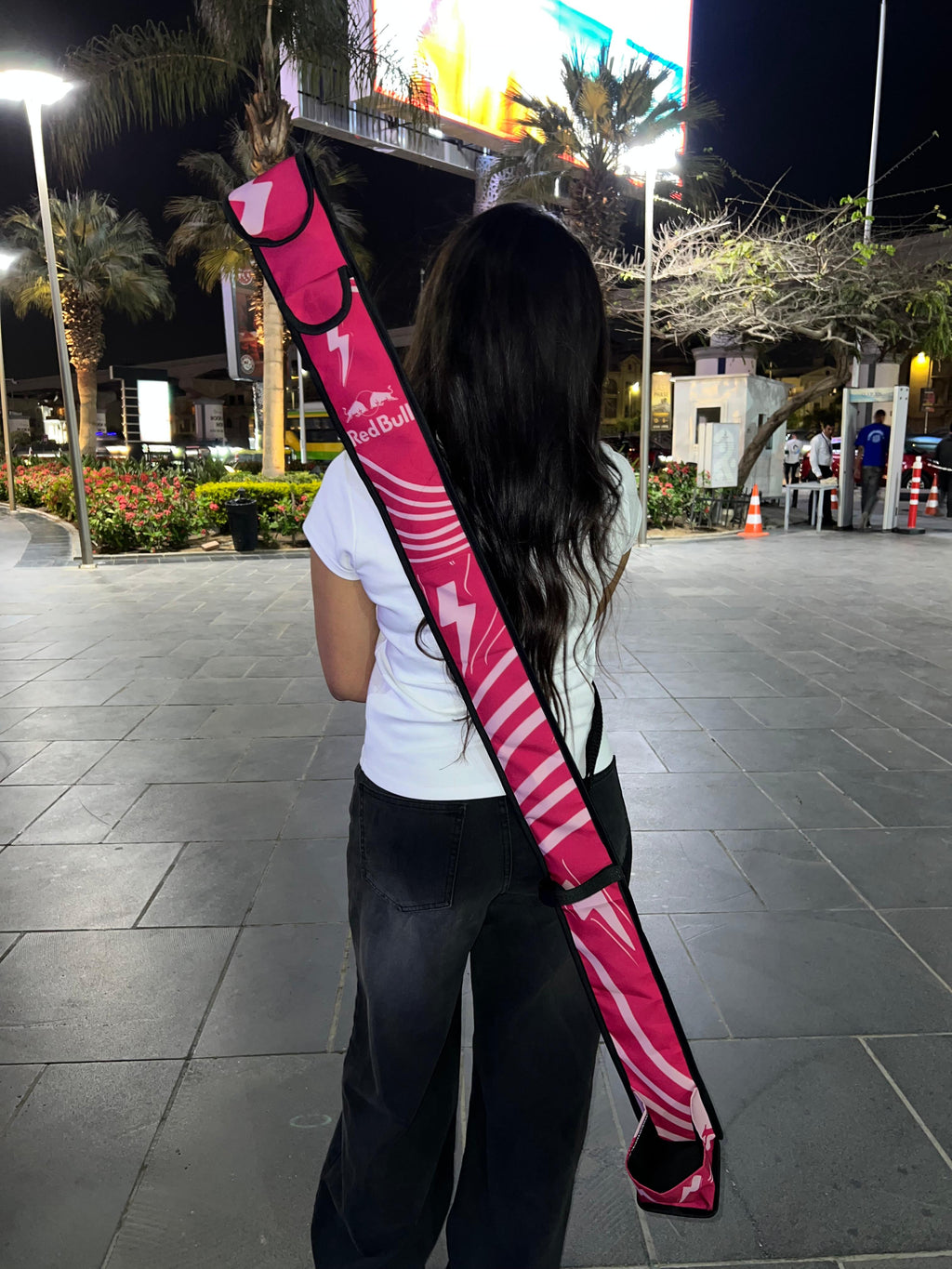 ريدبول النسخه الوردي